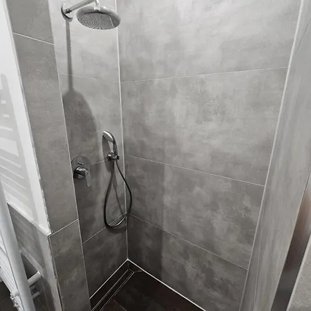 Slumber 24h Self Check In Geesthacht