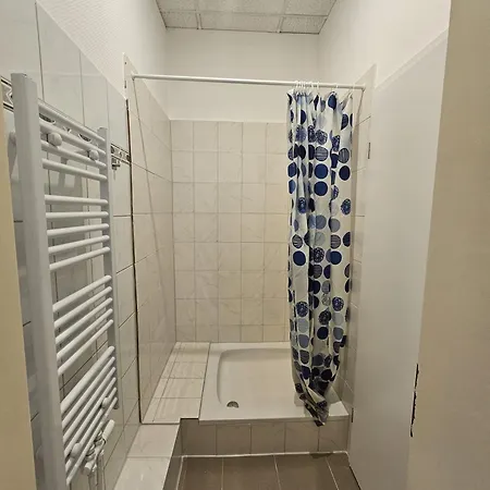 Slumber 24h Self Check In Hostel