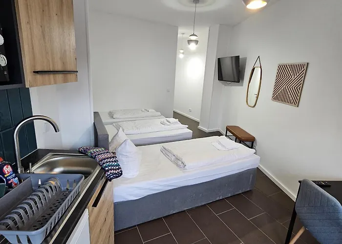 Slumber 24h Self Check In Vandrarhem *